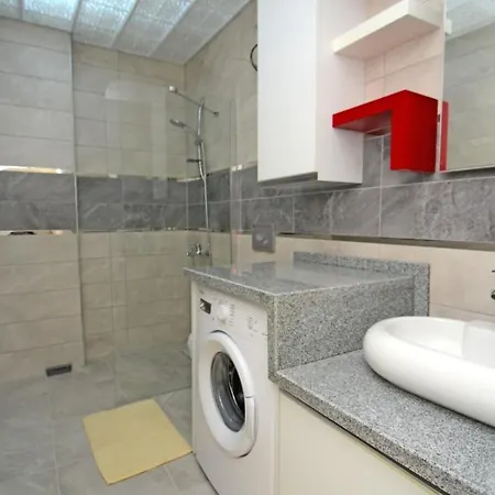 Prázdninový dům Luxury 2 Bedroom Flat 200 Meters To The Sea Alanya